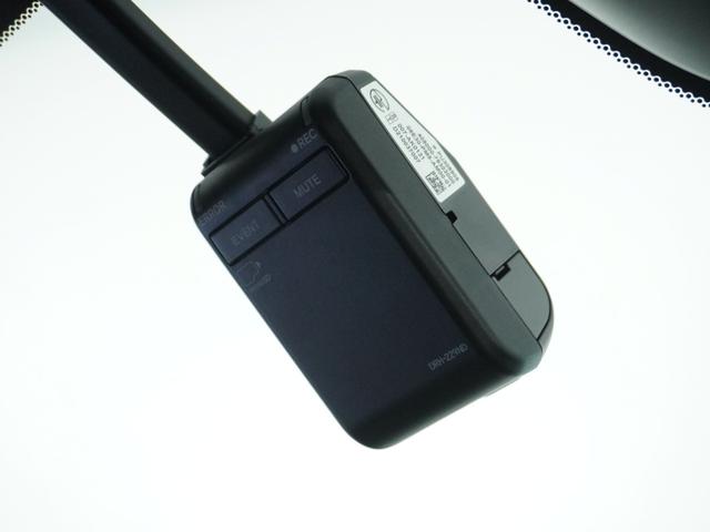 ステップワゴン ｅ：ＨＥＶスパーダ　２年保障１オ－ナナビ後席モニタ全周囲カメＤレコＥＴＣ２．０（5枚目）
