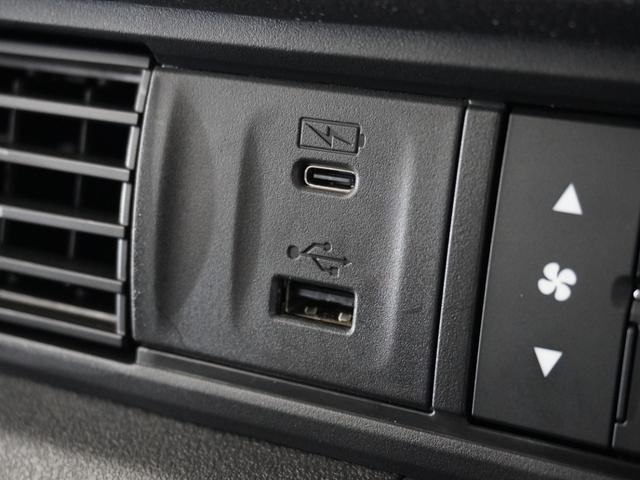 Ｎ－ＢＯＸカスタム ベースグレード　２年保証当社試乗車ナビＤレコＲカメＥＴＣ片電扉　渋滞追従クルーズ　Ｂｌｕｅｔｏｏｔｈ　障害物センサー　シートヒーター　デイライト　フルセグＴＶ　ＤＶＤ再生　純正アルミホイール　スペアキー有り（7枚目）