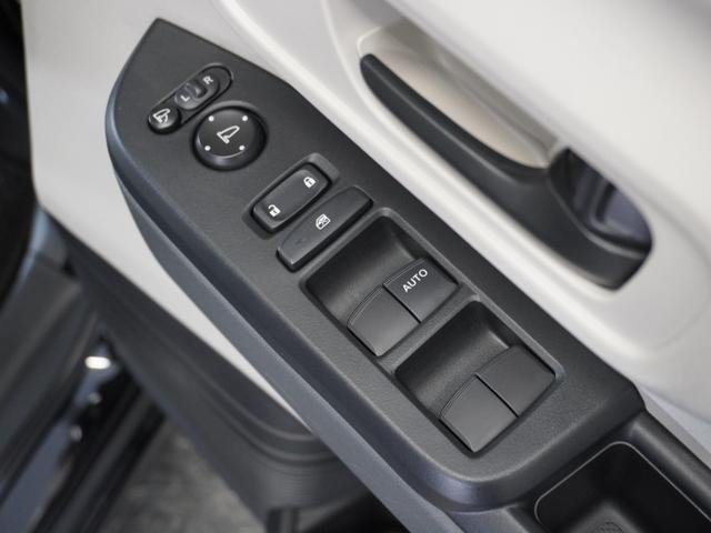 Ｎ－ＢＯＸ ベースグレード　２年保証当社試乗車ナビＤレコＲカメＥＴＣ両電扉　渋滞追従クルーズ　Ｂｌｕｅｔｏｏｔｈ　障害物センサー　シートヒーター　デイライト　フルセグＴＶ　ＤＶＤ再生　スペアキー有り　オートマチックハイビーム（29枚目）