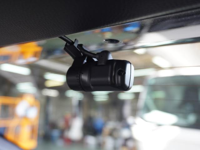 ヴェゼル ｅ：ＨＥＶＺ　ワンオーナー　９インチナビ　全周囲カメラ　ドラレコ　ＥＴＣ２．０　アダプティブクルーズコントロール　シートヒーター　Ｂｌｕｅｔｏｏｔｈ　ＵＳＢ入力端子　ＬＥＤヘッドライト　純正フルエアロ　禁煙車（7枚目）