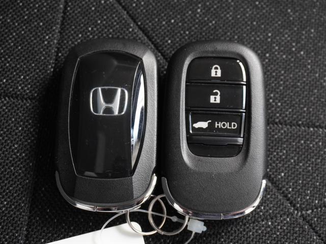 ヴェゼル ｅ：ＨＥＶＺ　ワンオーナー　９インチナビ　全周囲カメラ　ドラレコ　ＥＴＣ２．０　アダプティブクルーズコントロール　シートヒーター　Ｂｌｕｅｔｏｏｔｈ　ＵＳＢ入力端子　ＬＥＤヘッドライト　純正フルエアロ　禁煙車（42枚目）