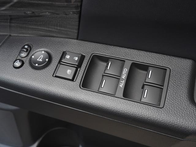 オデッセイハイブリッド ハイブリッドアブソルート・ホンダセンシングＥＸパック　８インチナビ　バックカメラ　ＥＴＣ　アダプティブクルーズコントロール　両側電動スライドドア　シートヒーター　Ｗエアコン　オットマン　Ｂｌｕｅｔｏｏｔｈ　ＬＥＤヘッドライト　衝突被害軽減ブレーキ禁煙車（45枚目）