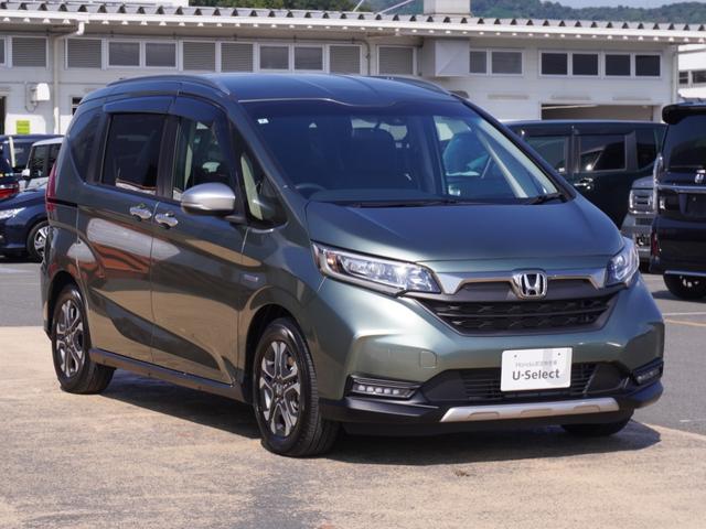 フリードハイブリッド ハイブリッド・クロスターホンダセンシング　ワンオーナー　９インチナビ　バックカメラ　ＥＴＣ　アダプティブクルーズコントロール　Ｂｌｕｅｔｏｏｔｈ　ＵＳＢ入力端子　ＬＥＤヘッドライト　衝突被害軽減ブレーキ　盗難防止装置　ウォークスルー　禁煙車（25枚目）