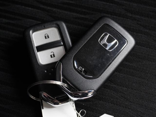 ヴェゼル ハイブリッドＺ・ホンダセンシング　ワンオーナー　７インチナビ　バックカメラ　ドラレコ　ＥＴＣ　アダプティブクルーズコントロール　シートヒーター　Ｂｌｕｅｔｏｏｔｈ　ＬＥＤヘッドライト　衝突被害軽減ブレーキ　純正アルミホイール（39枚目）
