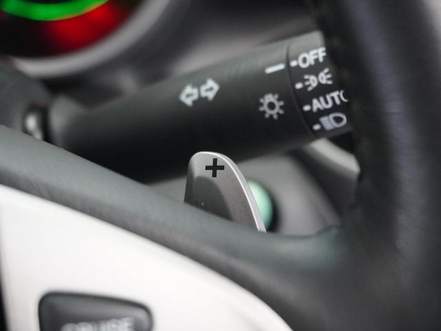 Ｎ－ＢＯＸ ＧターボＳＳパッケージ　１年保証ナビＲカメＥＴＣ両電扉ＢＴワンセグＨＩＤ　クルーズコントロール　Ｂｌｕｅｔｏｏｔｈ　パドルシフト　純正アルミホイール　ＵＶカットガラス　スペアキー　ワンセグＴＶ　ＤＶＤ再生　チップアップシート（10枚目）