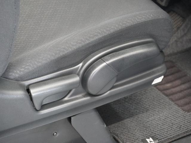 Ｎ－ＢＯＸ ＧターボＳＳパッケージ　１年保証ナビＲカメＥＴＣ両電扉ＢＴワンセグＨＩＤ　クルーズコントロール　Ｂｌｕｅｔｏｏｔｈ　パドルシフト　純正アルミホイール　ＵＶカットガラス　スペアキー　ワンセグＴＶ　ＤＶＤ再生　チップアップシート（25枚目）