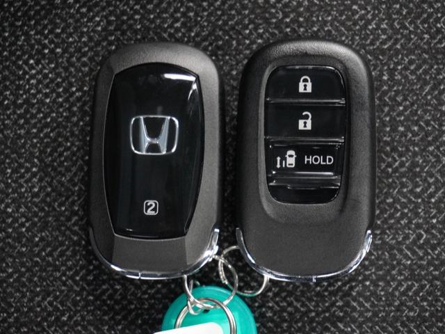 Ｎ－ＢＯＸカスタム ベースグレード　２年保証当社試乗車ナビＤレコＲカメＥＴＣ片電扉　渋滞追従クルーズ　Ｂｌｕｅｔｏｏｔｈ　障害物センサー　シートヒーター　デイライト　オートハイビーム　スペアキー　純正アルミホイール　ＵＶカットガラス（19枚目）