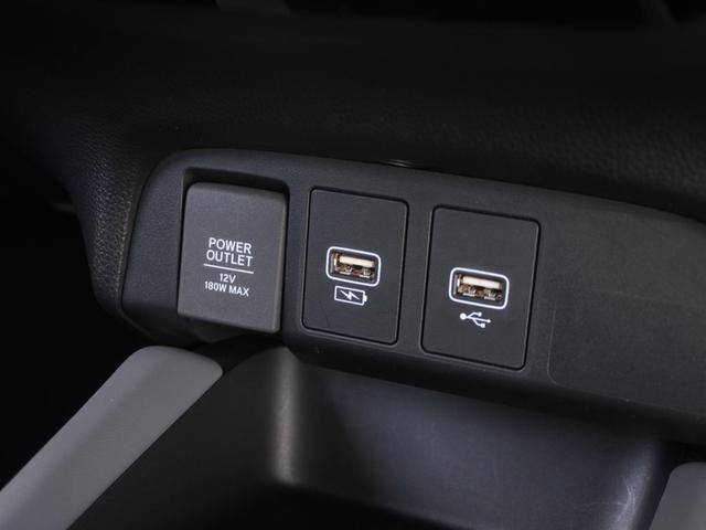 フィット ｅ：ＨＥＶＲＳ　ワンオーナー　ワイド９インチナビ　前後ドラレコ　ＥＴＣ２．０　ＬＥＤヘッドライト　ＲＳ専用エクステリア＋専用本革巻ハンドル　サイドカーテンエアバッグ　電子制御パーキングブレーキ　アームレスト　禁煙車（64枚目）