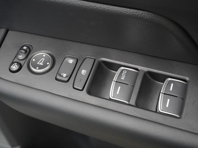 ステップワゴン ｅ：ＨＥＶスパーダ　ワンオーナー　９インチナビ　バックカメラ　ドラレコ　ＥＴＣ　後席フリップダウンモニター　アダプティブクルーズコントロール　両側電動スライドドア　シートヒーター　Ｂｌｕｅｔｏｏｔｈ　ＬＥＤヘッドライト（53枚目）