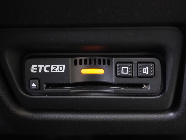 ステップワゴンスパーダ スパーダ・クールスピリットホンダセンシング　ワンオーナー　１０インチナビ　後席フリップダウンモニター　バックカメラ　ドラレコ　ＥＴＣ２．０　アダプティブクルーズコントロール　フルセグ　両側電動スライドドア　シートヒーター　Ｂｌｕｅｔｏｏｔｈ（6枚目）