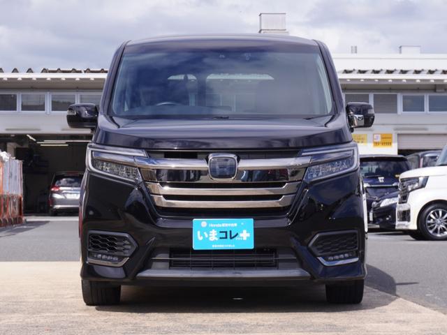 ステップワゴンスパーダ スパーダ・クールスピリットホンダセンシング　１オーナー　純正９インチナビ　フルセグ　リアモニター　リアカメラ　ＥＴＣ２．０　前後ドラレコ（ナビ連動）　衝突軽減ブレーキ　シートヒーター　ウォークスルー　パドルシフト　ＬＥＤフォグライト　新品マット（16枚目）