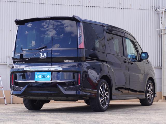 ステップワゴンスパーダ スパーダ・クールスピリットホンダセンシング　１オーナー　純正９インチナビ　フルセグ　リアモニター　リアカメラ　ＥＴＣ２．０　前後ドラレコ（ナビ連動）　衝突軽減ブレーキ　シートヒーター　ウォークスルー　パドルシフト　ＬＥＤフォグライト　新品マット（18枚目）