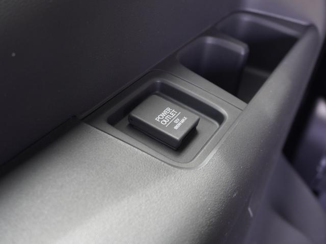 ステップワゴンスパーダ スパーダ・クールスピリットホンダセンシング　１オーナー　純正９インチナビ　フルセグ　リアモニター　リアカメラ　ＥＴＣ２．０　前後ドラレコ（ナビ連動）　衝突軽減ブレーキ　シートヒーター　ウォークスルー　パドルシフト　ＬＥＤフォグライト　新品マット（67枚目）
