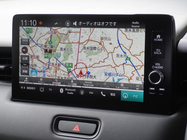 ヴェゼル ｅ：ＨＥＶＺ　ワンオーナー　９インチナビ　バックカメラ　ドラレコ　ＥＴＣ２．０　アダプティブクルーズコントロール　フルセグ　シートヒーター　ステアリングヒーター　ブラインドスポットモニター　減速セレクター　禁煙車（3枚目）