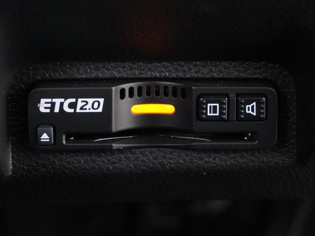 ヴェゼル e:HEVZ 1年保証ナビRカメETCクルコンBT地デジLED 渋滞追従クルーズ Bluetooth ハンドルヒーター 本革巻きハンドル 障害物センサー シートヒーター 減速セレクター ヒルディセントコントロール(5枚目)
