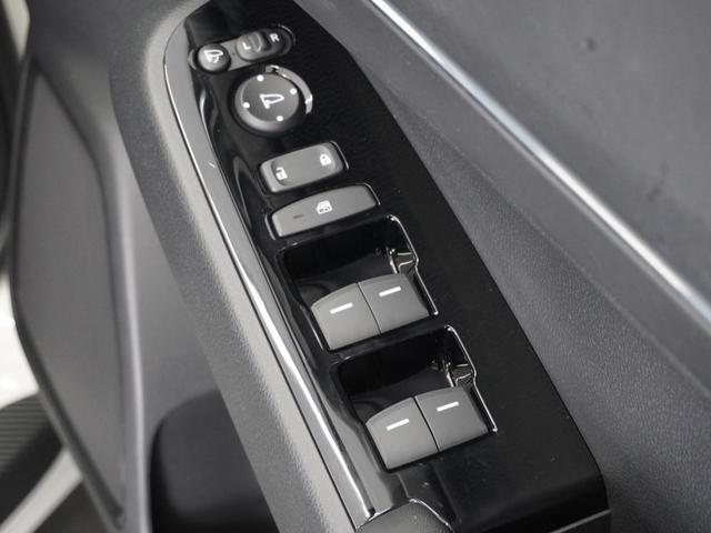 ヴェゼル e:HEVZ 1年保証ナビRカメETCクルコンBT地デジLED 渋滞追従クルーズ Bluetooth ハンドルヒーター 本革巻きハンドル 障害物センサー シートヒーター 減速セレクター ヒルディセントコントロール(31枚目)