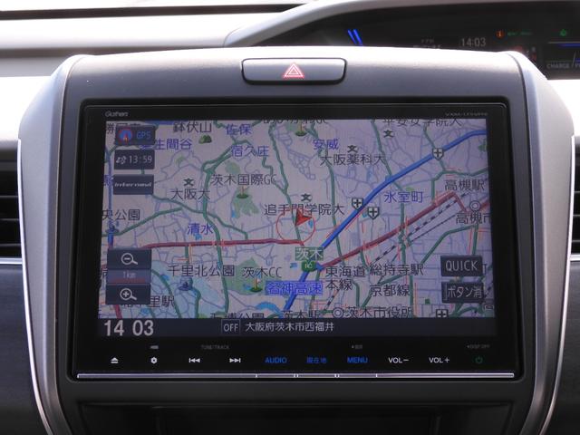 フリードハイブリッド ハイブリッド・Ｇホンダセンシング　ワンオーナー　９インチナビ　バックカメラ　ＥＴＣ　アダプティブクルーズコントロール　両側電動スライドドア　Ｂｌｕｅｔｏｏｔｈ　ＬＥＤヘッドライト　フルセグ　衝突被害軽減ブレーキ　禁煙車　いまコレ＋（4枚目）