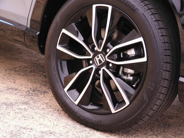 ヴェゼル ｅ：ＨＥＶＺ・ＰＬａＹパッケージ　当社デモカー　９インチナビ　全周囲カメラ　ドラレコ　ＥＴＣ２．０　アダプティブクルーズコントロール　シートヒーター　Ｂｌｕｅｔｏｏｔｈ　ＵＳＢ入力端子　ＬＥＤヘッドライト　衝突被害軽減ブレーキ　禁煙車（29枚目）