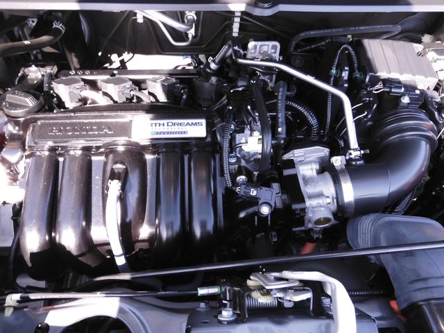 フリードハイブリッド ハイブリッド・Ｇホンダセンシング　ワンオーナー　９インチナビ　バックカメラ　ドラレコ　ＥＴＣ　後席フリップダウンモニター　アダプティブクルーズコントロール　フルセグ　両側電動スライドドア　シートヒーター　Ｂｌｕｅｔｏｏｔｈ　禁煙車（20枚目）