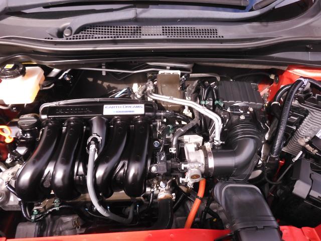 ヴェゼル ハイブリッドＲＳ・ホンダセンシング　ワンオーナー　８インチナビ（ＶＸＭ－１９５ＶＦＥｉ）　フルセグ　バックカメラ　ＥＴＣ　スマートキー　シートヒーター　ＬＥＤオートライト　１８インチアルミ　パドルシフト　Ｆドラレコ　衝突被害軽減ブレーキ（20枚目）