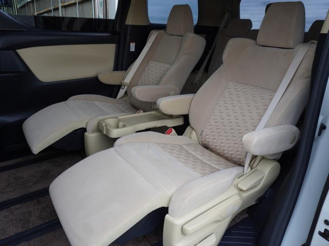 アルファードハイブリッド Ｘ　ワンオーナー車　後席モニター　バックカメラ　前後ドラレコ　ＥＴＣ　クルーズコントロール　両側電動スライドドア　障害物センサー　Ｂｌｕｅｔｏｏｔｈ　ＬＥＤヘッドライト　衝突被害軽減ブレーキ（14枚目）