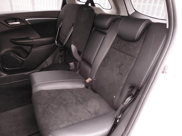 シャトル ハイブリッドＸスタイルエディション　７インチナビ（純正用品ＶＸＭ－１６４ＣＳｉ）　バックカメラ　ＥＴＣ　クルーズコントロール　Ｂｌｕｅｔｏｏｔｈ　ＬＥＤオートライト　衝突被害軽減ブレーキ　ワンセグ　パドルシフト　オートエアコン（63枚目）
