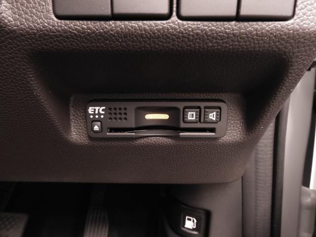 フリード Ｇ・ホンダセンシング　ワンオーナー車　７インチナビ（純正用品ＶＸＭ－２１４ＶＦｉ）バックカメラ　ドラレコ　ＥＴＣ　両側電動スライドドア　シートヒーター　Ｂｌｕｅｔｏｏｔｈ　ＬＥＤオートライト　衝突被害軽減ブレーキ（6枚目）