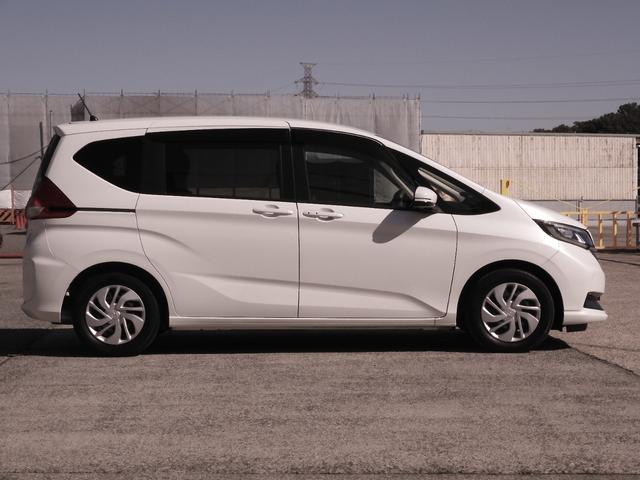 フリード Ｇ・ホンダセンシング　ワンオーナー車　７インチナビ（純正用品ＶＸＭ－２１４ＶＦｉ）バックカメラ　ドラレコ　ＥＴＣ　両側電動スライドドア　シートヒーター　Ｂｌｕｅｔｏｏｔｈ　ＬＥＤオートライト　衝突被害軽減ブレーキ（29枚目）