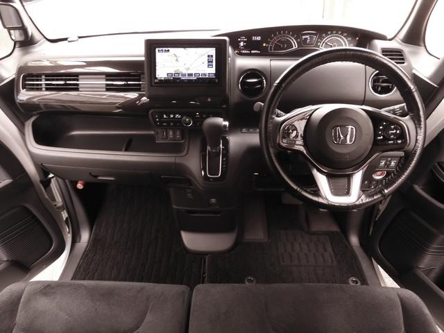 Ｎ－ＢＯＸカスタム Ｇ・Ｌホンダセンシング　ワンオーナー車　７インチ社外ナビ（ケンウッド　ＭＤＶ－Ｌ４０７）　ワンセグ　ＣＤ／ＤＶＤ再生　バックカメラ　ＥＴＣ　両側電動スライドドア　シートヒーター　　ＬＥＤオートライト　衝突被害軽減ブレーキ（5枚目）