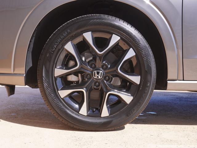 ＺＲ－Ｖ ｅ：ＨＥＶＺ　ワンオーナー　９インチＨｏｎｄａＣＯＮＮＥＣＴディスプレー　全周囲カメラ　ＥＴＣ２．０　渋滞追従クルーズ　ハンドルヒーター　Ｂｌｕｅｔｏｏｔｈ　シートヒーター　デイライト　禁煙車　いまコレ＋（20枚目）