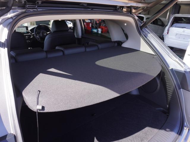 ＺＲ－Ｖ ｅ：ＨＥＶＺ　ワンオーナー　９インチＨｏｎｄａＣＯＮＮＥＣＴディスプレー　全周囲カメラ　ＥＴＣ２．０　渋滞追従クルーズ　ハンドルヒーター　Ｂｌｕｅｔｏｏｔｈ　シートヒーター　デイライト　禁煙車　いまコレ＋（38枚目）