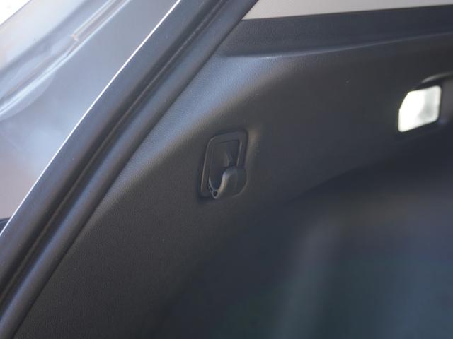 ＺＲ－Ｖ ｅ：ＨＥＶＺ　ワンオーナー　９インチＨｏｎｄａＣＯＮＮＥＣＴディスプレー　全周囲カメラ　ＥＴＣ２．０　渋滞追従クルーズ　ハンドルヒーター　Ｂｌｕｅｔｏｏｔｈ　シートヒーター　デイライト　禁煙車　いまコレ＋（40枚目）