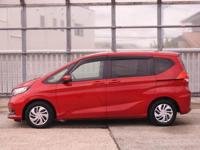 フリード Ｇ・ホンダセンシング　ワンオーナー　７インチナビ　バックカメラ　ドラレコ　ＥＴＣ　両側電動スライドドア　アダプティブクルーズコントロール　Ｂｌｕｅｔｏｏｔｈ　ＵＳＢ接続　１５インチ純正アルミホイール　スペアキー有　禁煙車（16枚目）