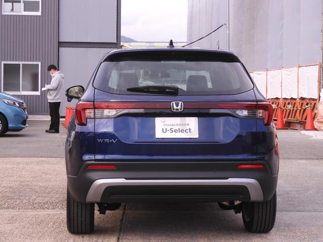 ＷＲ－Ｖ Ｚブラックスタイル　９インチ純正ナビ　フロントドラレコ　ＥＴＣ　ＬＥＤヘッドライトＬＥＤフォグライト　１７インチアルミホイール　パドルシフト　本革巻ステアリング　コンビシー　パーセルカバー　７インチ　デジタルメーター（15枚目）