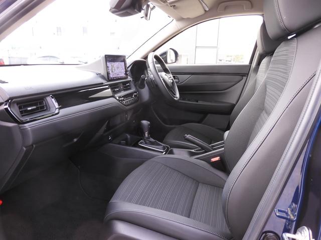 ＷＲ－Ｖ Ｚブラックスタイル　９インチ純正ナビ　フロントドラレコ　ＥＴＣ　ＬＥＤヘッドライトＬＥＤフォグライト　１７インチアルミホイール　パドルシフト　本革巻ステアリング　コンビシー　パーセルカバー　７インチ　デジタルメーター（38枚目）