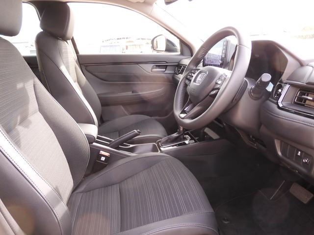 ＷＲ－Ｖ Ｚブラックスタイル　９インチ純正ナビ　フロントドラレコ　ＥＴＣ　ＬＥＤヘッドライトＬＥＤフォグライト　１７インチアルミホイール　パドルシフト　本革巻ステアリング　コンビシー　パーセルカバー　７インチ　デジタルメーター（44枚目）