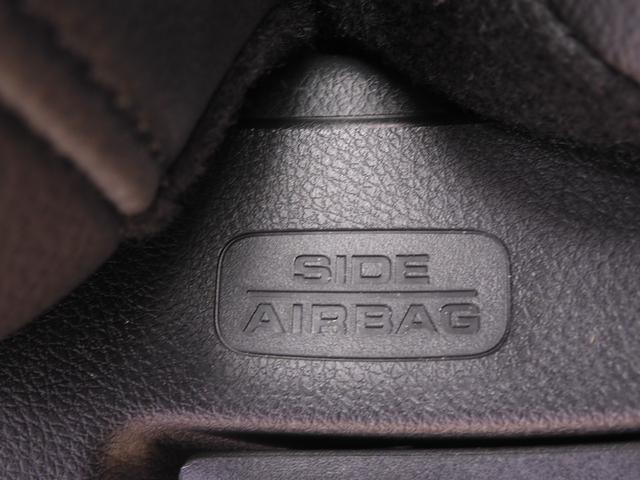 ＷＲ－Ｖ Ｚブラックスタイル　９インチ純正ナビ　フロントドラレコ　ＥＴＣ　ＬＥＤヘッドライトＬＥＤフォグライト　１７インチアルミホイール　パドルシフト　本革巻ステアリング　コンビシー　パーセルカバー　７インチ　デジタルメーター（49枚目）