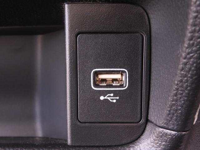 ＷＲ－Ｖ Ｚブラックスタイル　９インチ純正ナビ　フロントドラレコ　ＥＴＣ　ＬＥＤヘッドライトＬＥＤフォグライト　１７インチアルミホイール　パドルシフト　本革巻ステアリング　コンビシー　パーセルカバー　７インチ　デジタルメーター（55枚目）