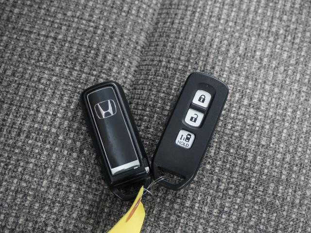 N-BOX G・EXホンダセンシング 1年保証ナビDレコRカメETC片電扉BT地デジ アダプティブクルーズコントロール Bluetooth オートマチックハイビーム LEDヘッドライト USBチャージャー オートライト(17枚目)