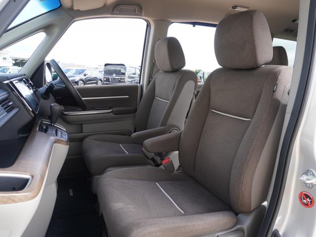 ステップワゴン Ｇ・ＥＸホンダセンシング　ワンオーナー　９インチナビ　社外アルミホイール　バックカメラ　ＥＴＣ　アダプティブクルーズコントロール　両側電動スライドドア　Ｂｌｕｅｔｏｏｔｈ　ＬＥＤヘッドライト　衝突被害軽減ブレーキ　禁煙車（8枚目）