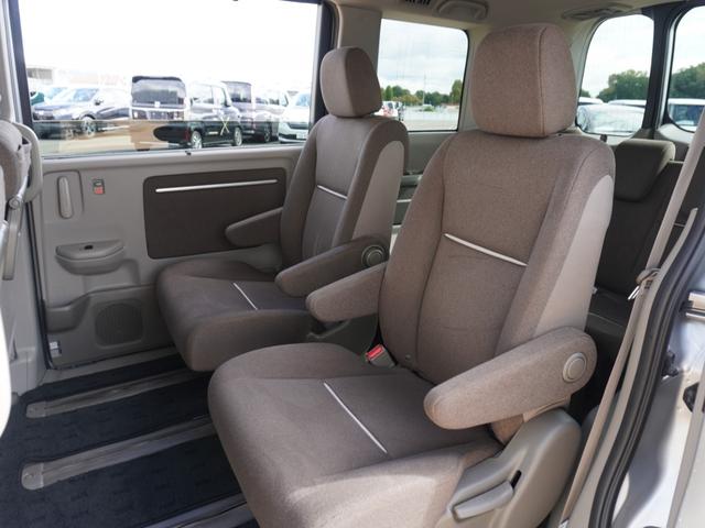 ステップワゴン Ｇ・ＥＸホンダセンシング　ワンオーナー　９インチナビ　社外アルミホイール　バックカメラ　ＥＴＣ　アダプティブクルーズコントロール　両側電動スライドドア　Ｂｌｕｅｔｏｏｔｈ　ＬＥＤヘッドライト　衝突被害軽減ブレーキ　禁煙車（9枚目）