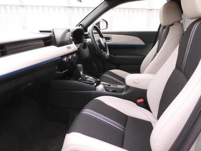 ヴェゼル e:HEVZ・PLaYパッケージ デモカー 9インチナビ 全周囲カメラ ドラレコ ETC2.0対応 アダプティブクルーズコントロール シートヒーター Bluetooth LEDヘッドライト 減速セレクター 純正アルミホイール 禁煙車(38枚目)