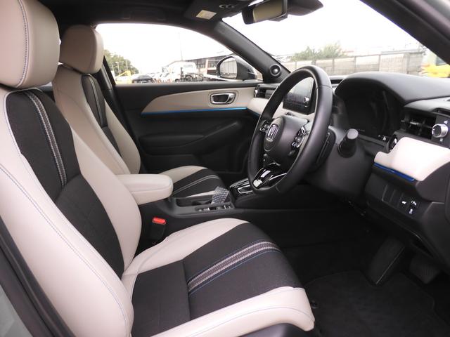 ヴェゼル e:HEVZ・PLaYパッケージ デモカー 9インチナビ 全周囲カメラ ドラレコ ETC2.0対応 アダプティブクルーズコントロール シートヒーター Bluetooth LEDヘッドライト 減速セレクター 純正アルミホイール 禁煙車(44枚目)