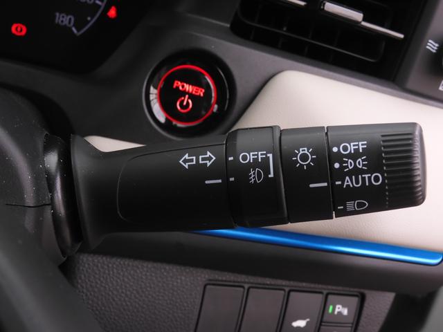 ヴェゼル e:HEVZ・PLaYパッケージ デモカー 9インチナビ 全周囲カメラ ドラレコ ETC2.0対応 アダプティブクルーズコントロール シートヒーター Bluetooth LEDヘッドライト 減速セレクター 純正アルミホイール 禁煙車(56枚目)