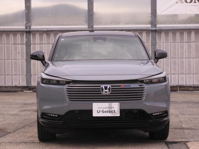 ヴェゼル ｅ：ＨＥＶＺ・ＰＬａＹパッケージ　デモカー　９インチナビ　全周囲カメラ　ドラレコ　ＥＴＣ２．０　アダプティブクルーズコントロール　シートヒーター　Ｂｌｕｅｔｏｏｔｈ　ＬＥＤヘッドライト　衝突被害軽減ブレーキ　減速セレクター　禁煙車（13枚目）