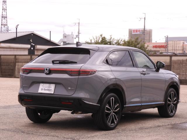 ヴェゼル ｅ：ＨＥＶＺ・ＰＬａＹパッケージ　デモカー　９インチナビ　全周囲カメラ　ドラレコ　ＥＴＣ２．０　アダプティブクルーズコントロール　シートヒーター　Ｂｌｕｅｔｏｏｔｈ　ＬＥＤヘッドライト　衝突被害軽減ブレーキ　減速セレクター　禁煙車（15枚目）