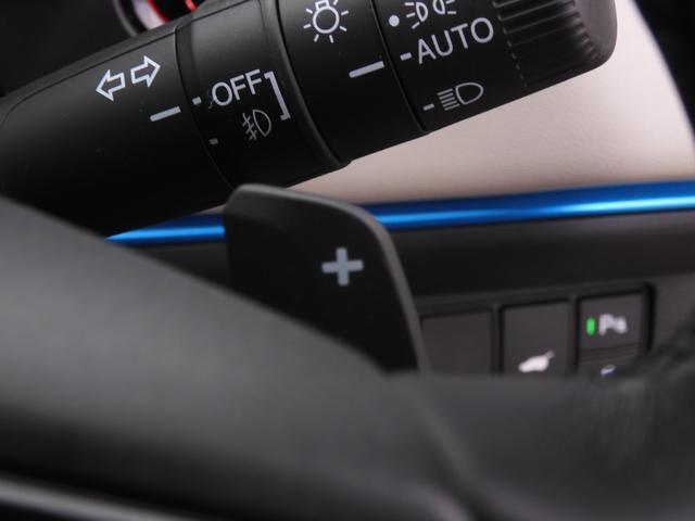 ヴェゼル ｅ：ＨＥＶＺ・ＰＬａＹパッケージ　デモカー　９インチナビ　全周囲カメラ　ドラレコ　ＥＴＣ２．０　アダプティブクルーズコントロール　シートヒーター　Ｂｌｕｅｔｏｏｔｈ　ＬＥＤヘッドライト　衝突被害軽減ブレーキ　減速セレクター　禁煙車（19枚目）