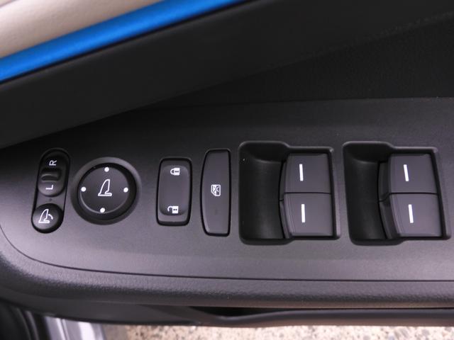 ヴェゼル ｅ：ＨＥＶＺ・ＰＬａＹパッケージ　デモカー　９インチナビ　全周囲カメラ　ドラレコ　ＥＴＣ２．０　アダプティブクルーズコントロール　シートヒーター　Ｂｌｕｅｔｏｏｔｈ　ＬＥＤヘッドライト　衝突被害軽減ブレーキ　減速セレクター　禁煙車（49枚目）