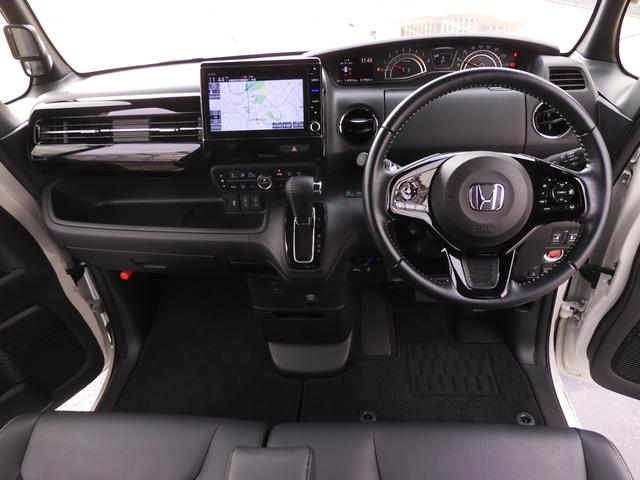 N-BOXカスタム Lターボ ワンオーナー 8インチナビ バックカメラ ドラレコ ETC アダプティブクルーズコントロール 両側電動スライドドア Bluetooth LEDヘッドライト 衝突被害軽減ブレーキ パドルシフト 禁煙車(8枚目)