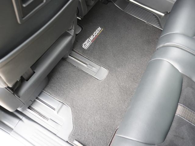 N-BOXカスタム G・EXターボホンダセンシング 8インチナビ バックカメラ ドラレコ ETC アダプティブクルーズコントロール 両側電動スライドドア Bluetooth LEDヘッドライト 衝突被害軽減ブレーキ 純正アルミホイール パドルシフト(43枚目)